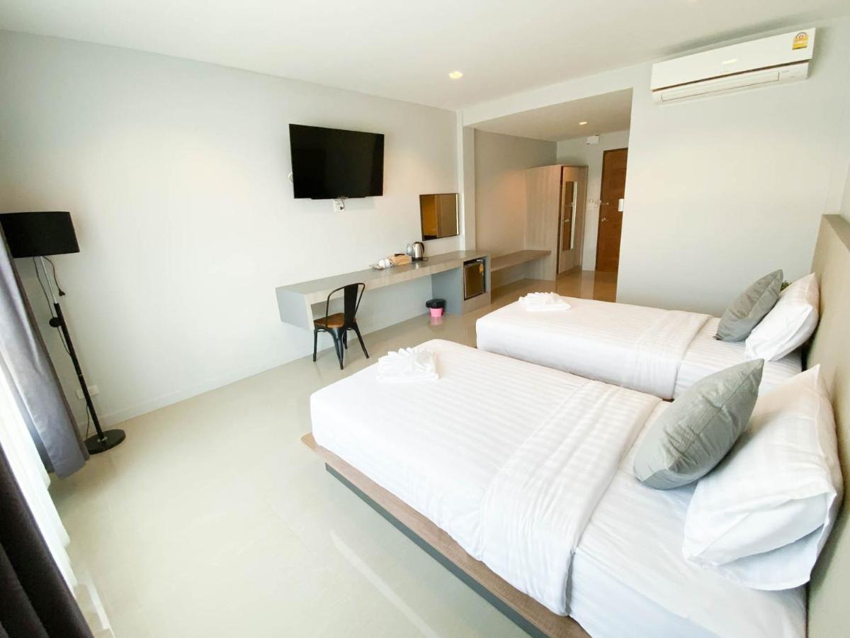River Kwai View Hotel - Sha Extra Plus Certified Kanchanaburi Eksteriør billede